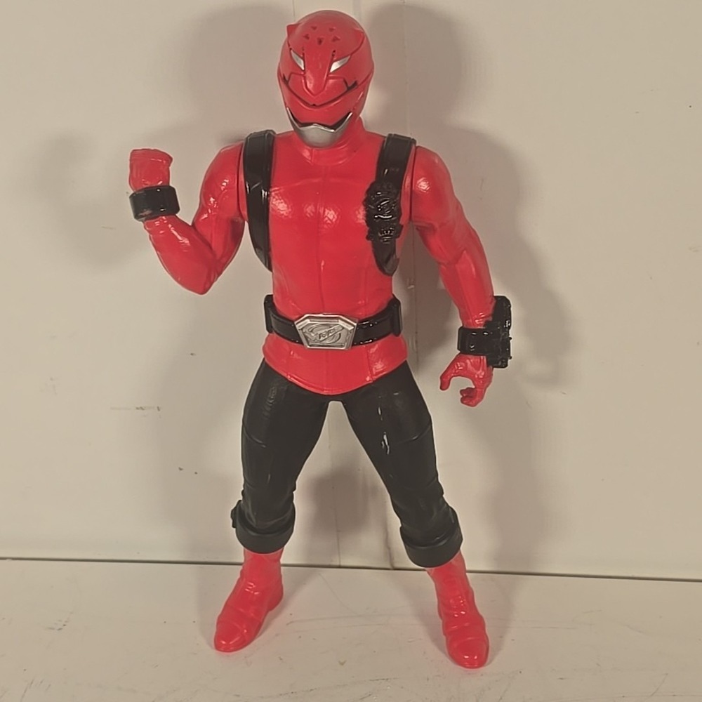 Power Ranger Beast Morphers Figure 9.5-inch Scale Red Ranger Action Figure Toy